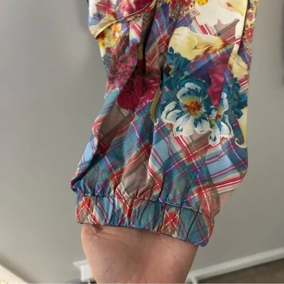 Johnny Was Landa Printed Drawstring Satin Cargo‎ Jogger Pants - Picture 2 of 7